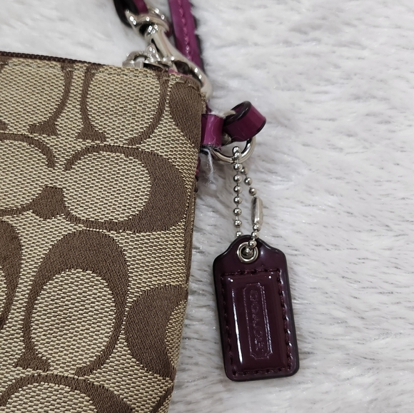COACH Wristlet - Picture 7 of 8